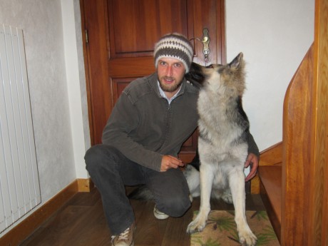 Le bonnet en poil de chien